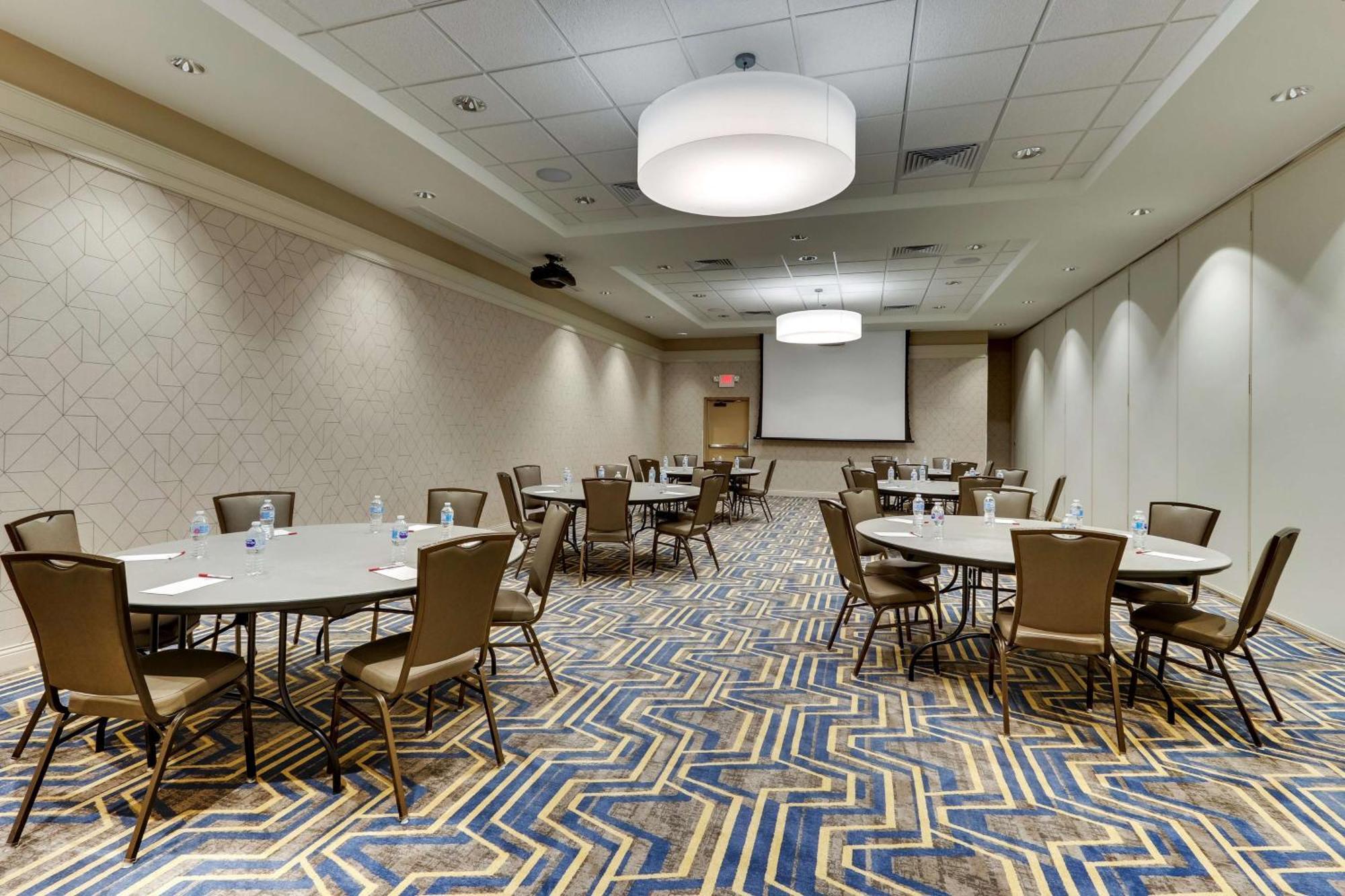 Drury Inn & Suites Lafayette In ภายนอก รูปภาพ