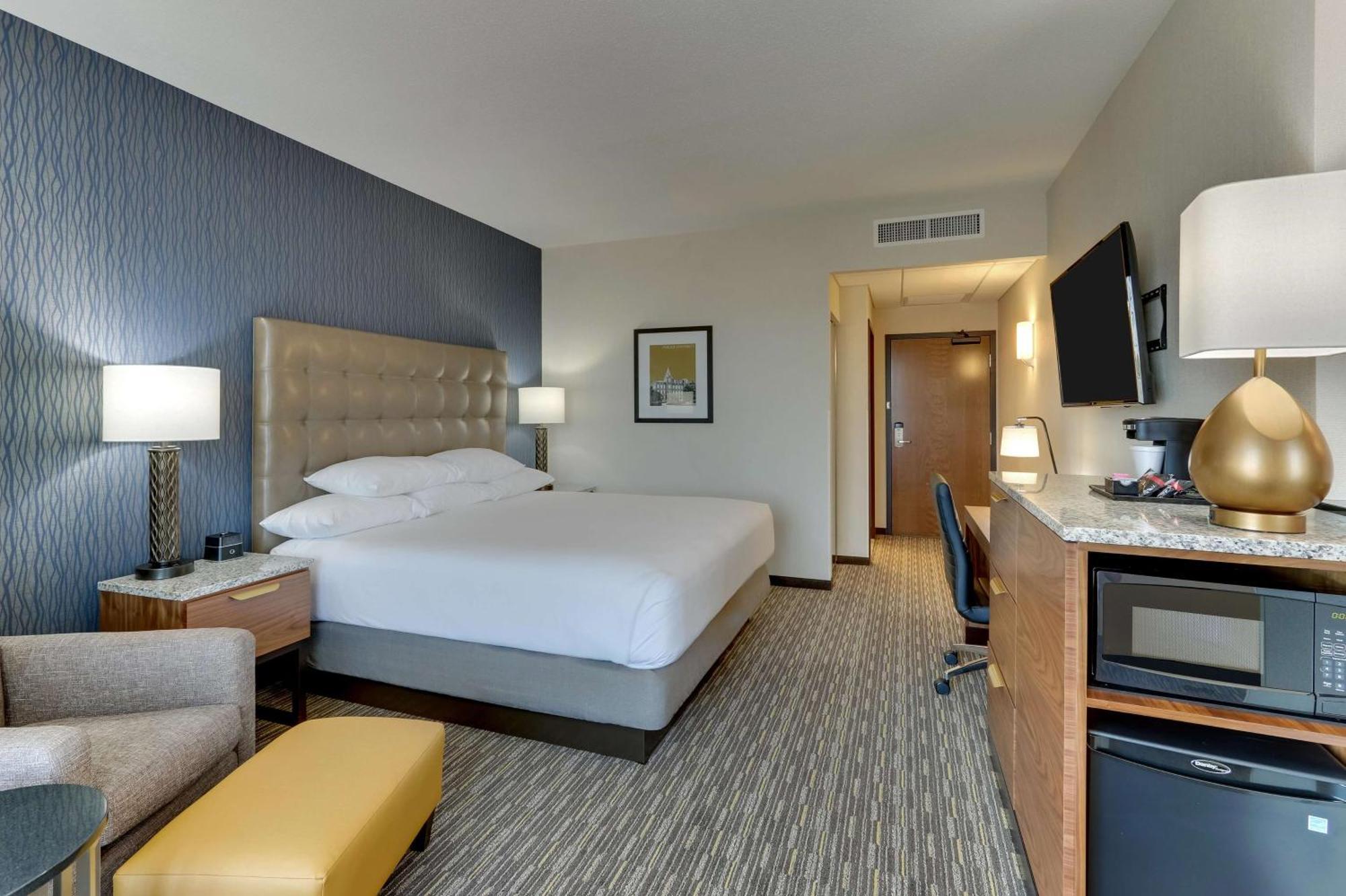 Drury Inn & Suites Lafayette In ภายนอก รูปภาพ