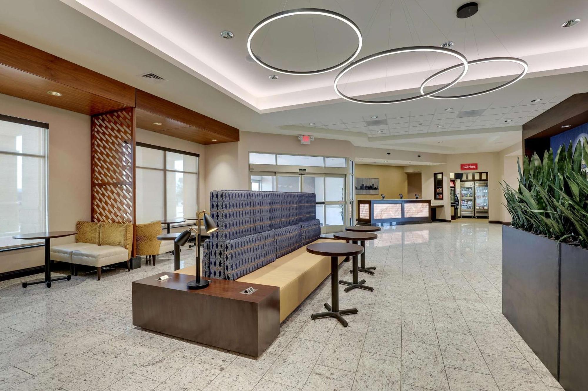 Drury Inn & Suites Lafayette In ภายนอก รูปภาพ